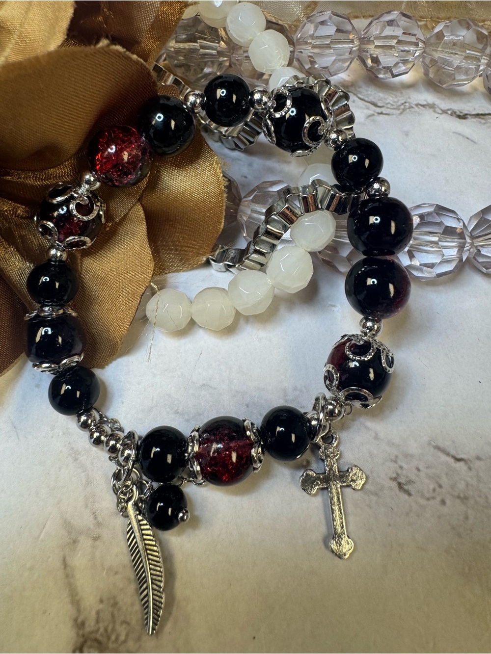 Elegant Black & Red Beaded Cross Stretchy Bracelet